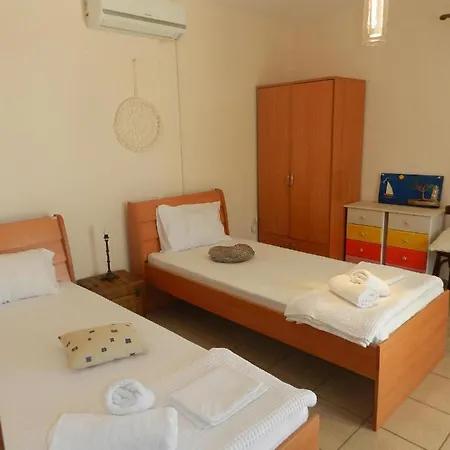 Orizzonte Lefkada 아파트 Apolpaina