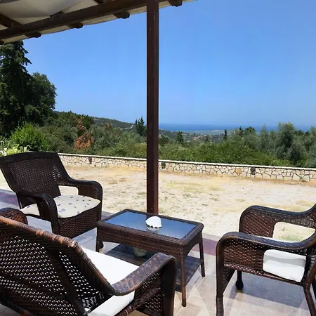 Orizzonte Lefkada 아파트 *